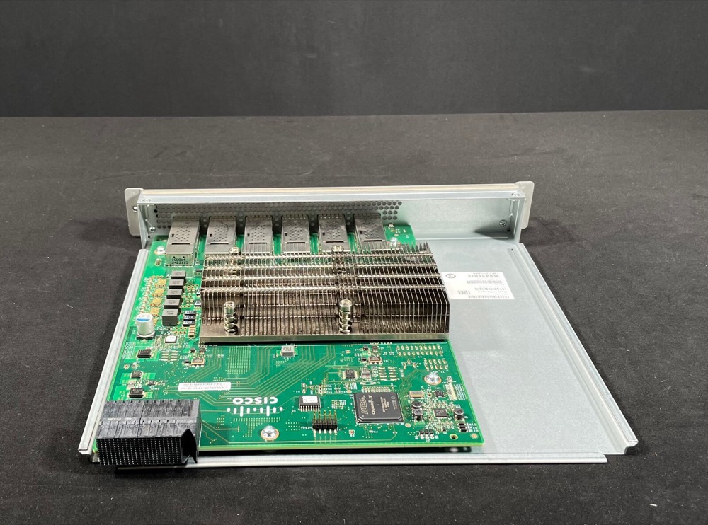 Коммутатор Cisco N9K-M6PQ — фото 3