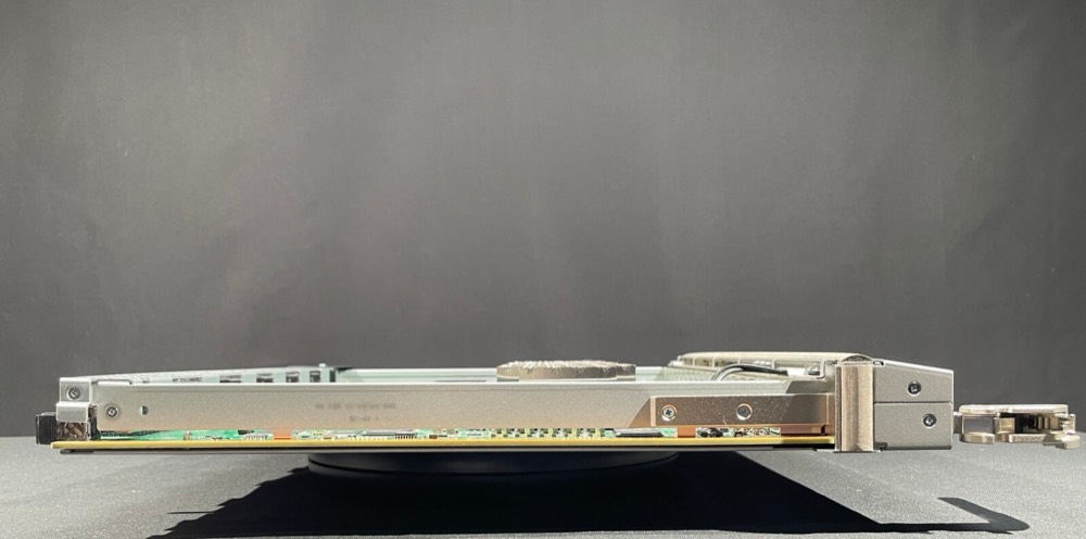 Коммутатор Cisco N9K-X9636PQ — фото 3