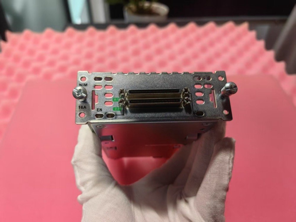 Модуль расширения Cisco NIM-16A — фото 3