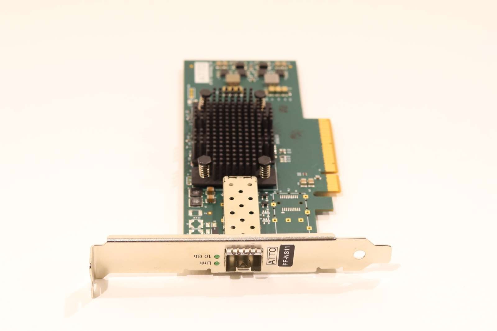 Трансивер ATTO FastFrame NS11 1-Port 10GbE SFP+ PCIe x8 H/P Network Card P/N: FF-NS11 — фото 2