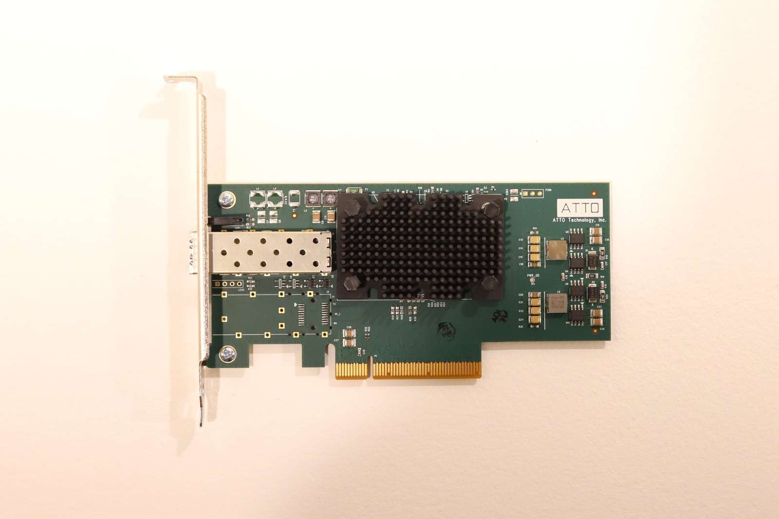 Трансивер ATTO FastFrame NS11 1-Port 10GbE SFP+ PCIe x8 H/P Network Card P/N: FF-NS11 — фото 3