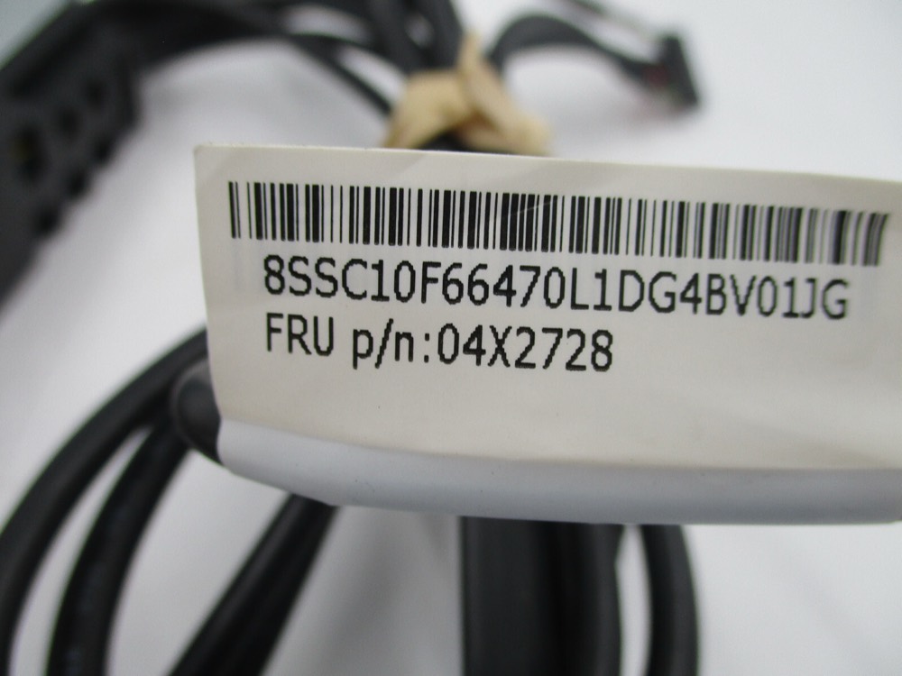 Корпусная деталь Lenovo Thinkstation P500/P700 Front I/O Control Panel w/Cables FRU P/N: 04X2728 — фото 2