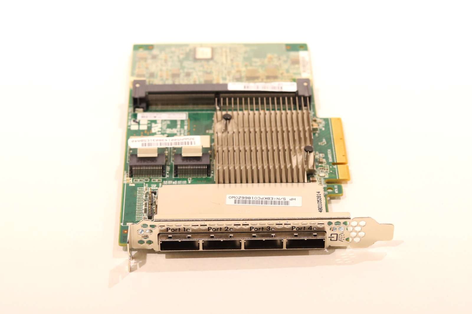 RAID/HBA-контроллер HP Smart Array P822 Quad-Port 6Gb/s PCIe x8 SAS RAID Controller P/N: 643379-001 — фото 2