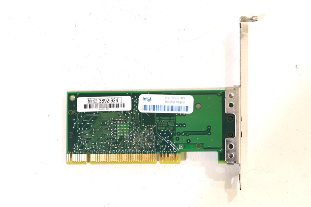 Адаптер Intel PRO/100S Single-Port 100Mb/s PCIe Desktop Network Adapter P/N: 751767-004 — фото 2