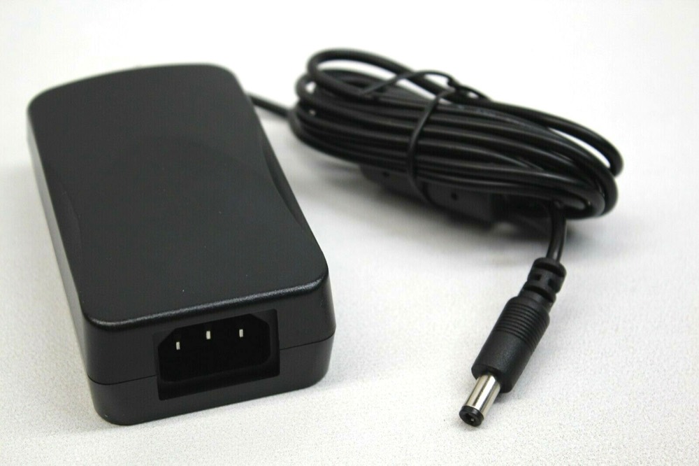 Блок питания PSC30U-090 PHIHONG 9v 2.23a AC/DC ADAPTER — фото 1