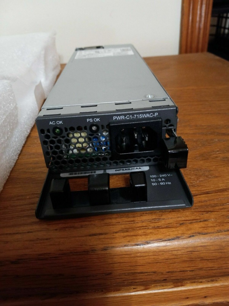 Блок питания CISCO PWR-C1-715WAC-P 341-0560-02 A0 — фото 1