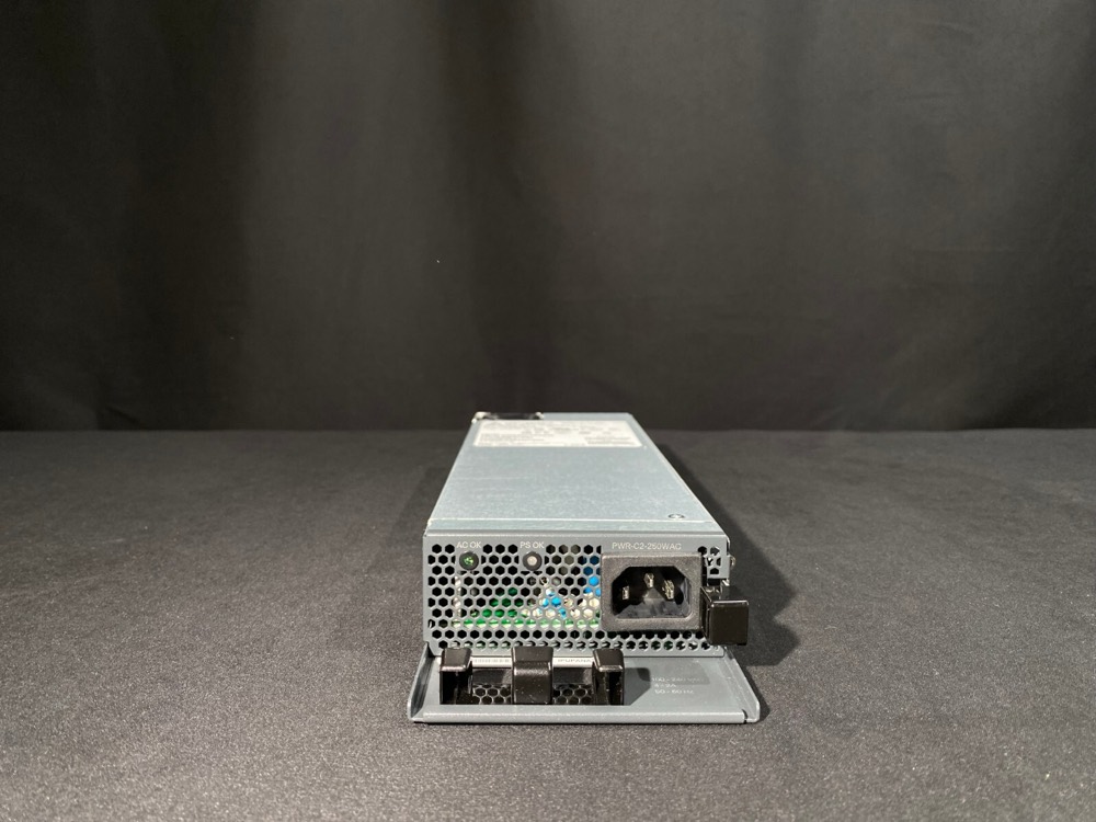 Блок питания CISCO PWR-C2-250WAC (341-0530-03) — фото 1