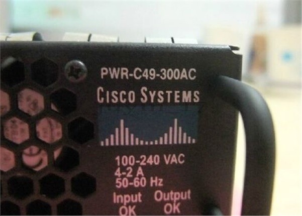 Блок питания Cisco PWR-C49-300AC, 300 Вт, AC — фото 1