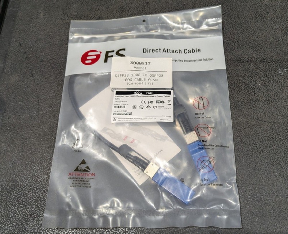 Кабель Factory Sealed FS Q28-PC005 .5m 100G QSFP28 QSFP Passive DAC Copper Twinax Cable — фото 1
