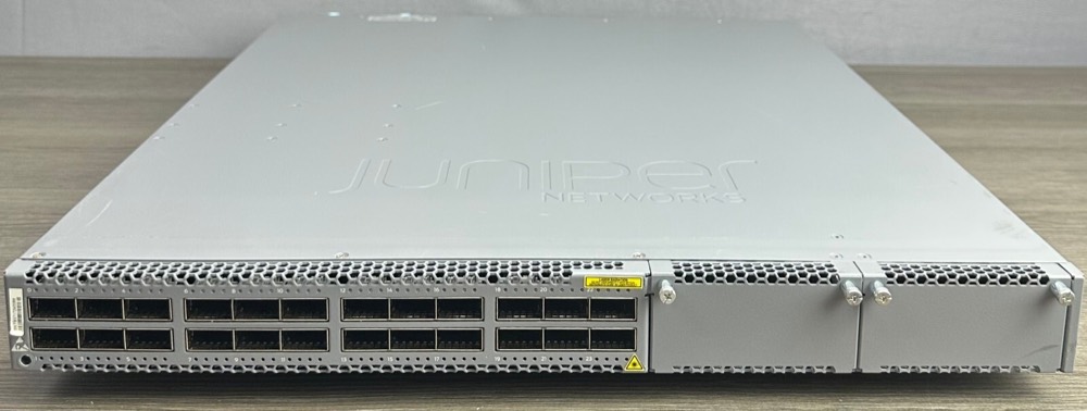 Коммутатор Juniper QFX5100-24Q-AFI — фото 3