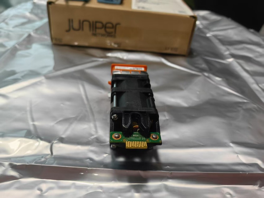 Вентилятор Juniper QFX5200-FAN-AFO — фото 2