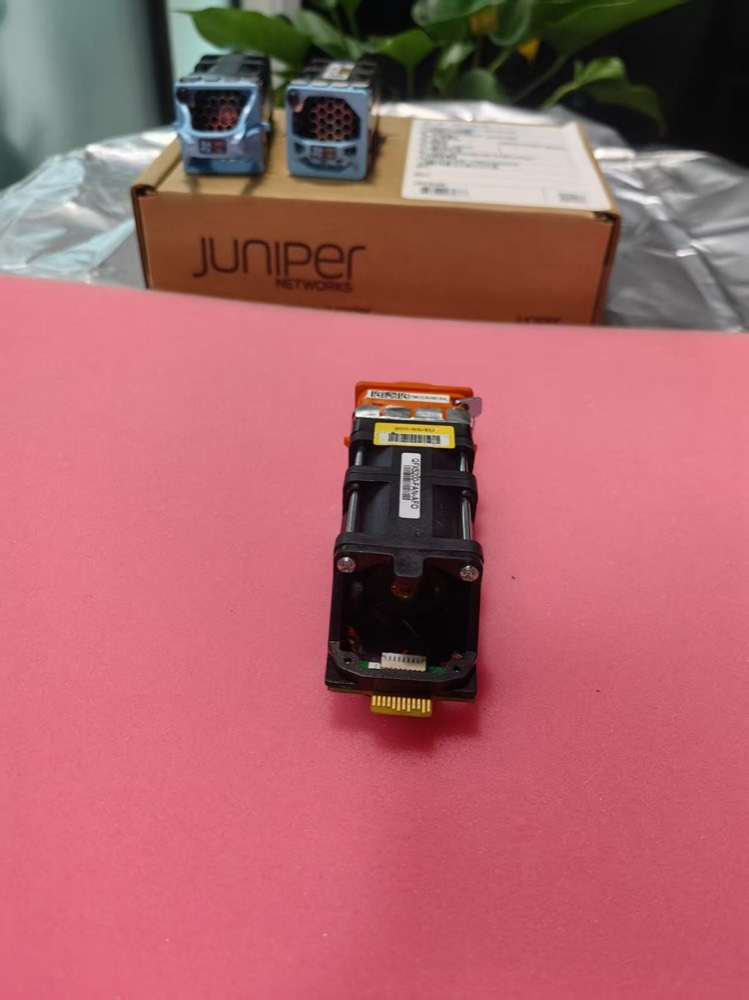 Вентилятор Juniper QFX5200-FAN-AFO — фото 3