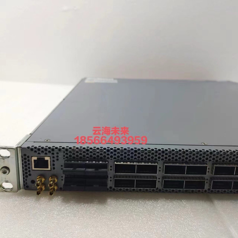 Коммутатор Juniper QFX5220-32CD — фото 2