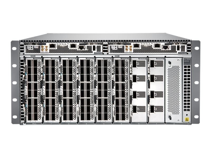 Модульный коммутатор Juniper QFX5700 400G (Junos Evolved) — фото 1