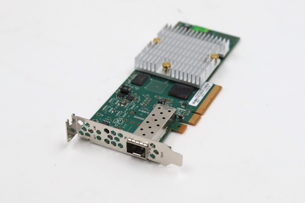 Трансивер Qlogic QLE8240-CU Single-Port 10Gb/s SFP+ PCIe x8 Converged Network Adapter — фото 1
