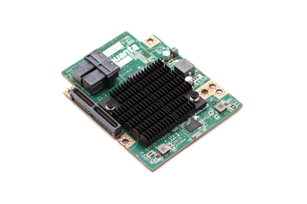 Плата Quanta QS3008 12Gb/s MiniSAS Mezzanine RAID Card P/N: DAS2BTH48A0 Tested Working — фото 1