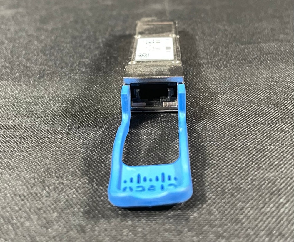 Трансивер Cisco QSFP-4X10G-LR-S НОВЫЙ — фото 3