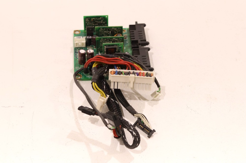 Бэкплейн Dell PowerEdge R300 Power Distribution Backplane Board W/Cables Dell P/N: 0DP317 — фото 2
