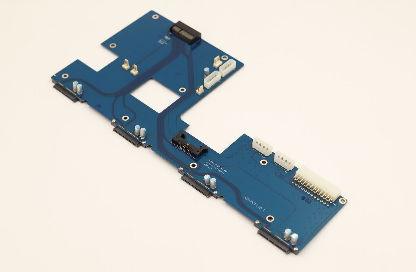 Бэкплейн SYNOLOGY RS810BP-BP Backplane Board P/N: 08-04RX4RP11 Tested Working — фото 1