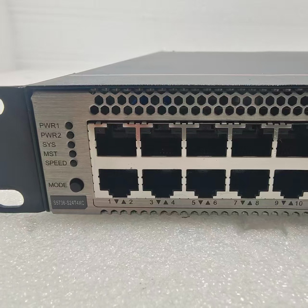Коммутатор Huawei S5736-S24T4XC — фото 1