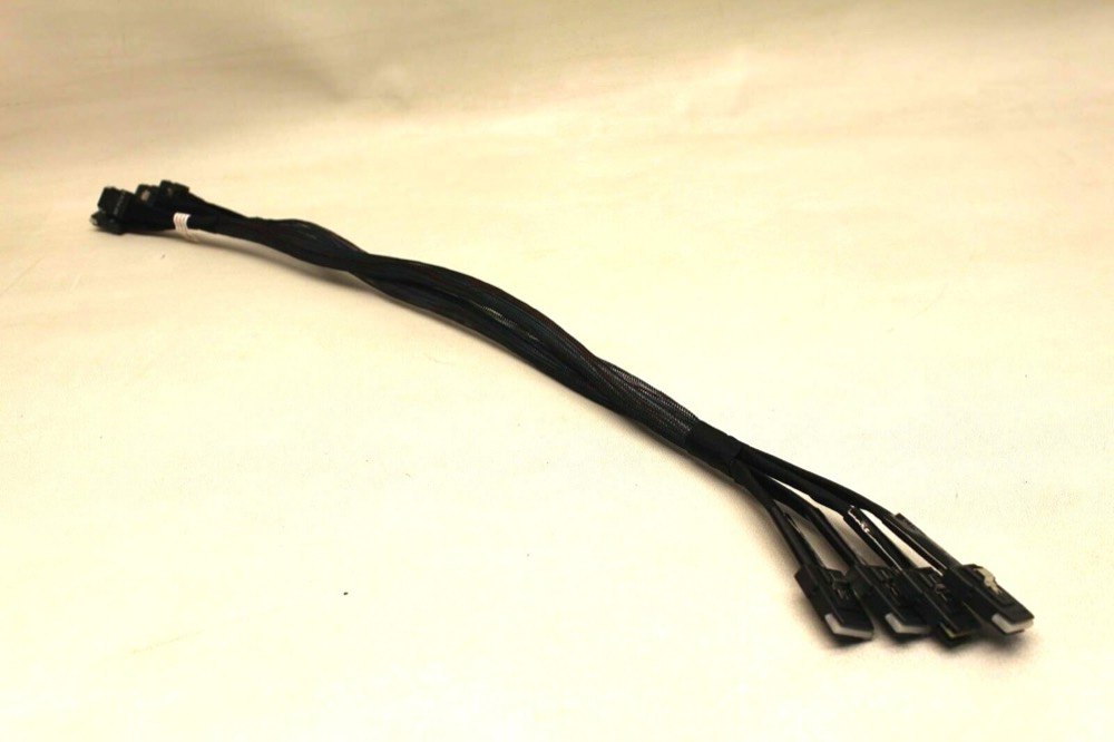 Кабель Dell GKTHG X4 MINI SAS SFF-8087 22.5 INCH CABLE ASSY POWEREDGE R2720 — фото 1