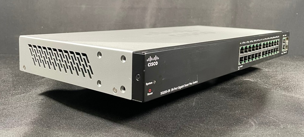 Коммутатор Cisco SG220-26P-K9 — фото 2