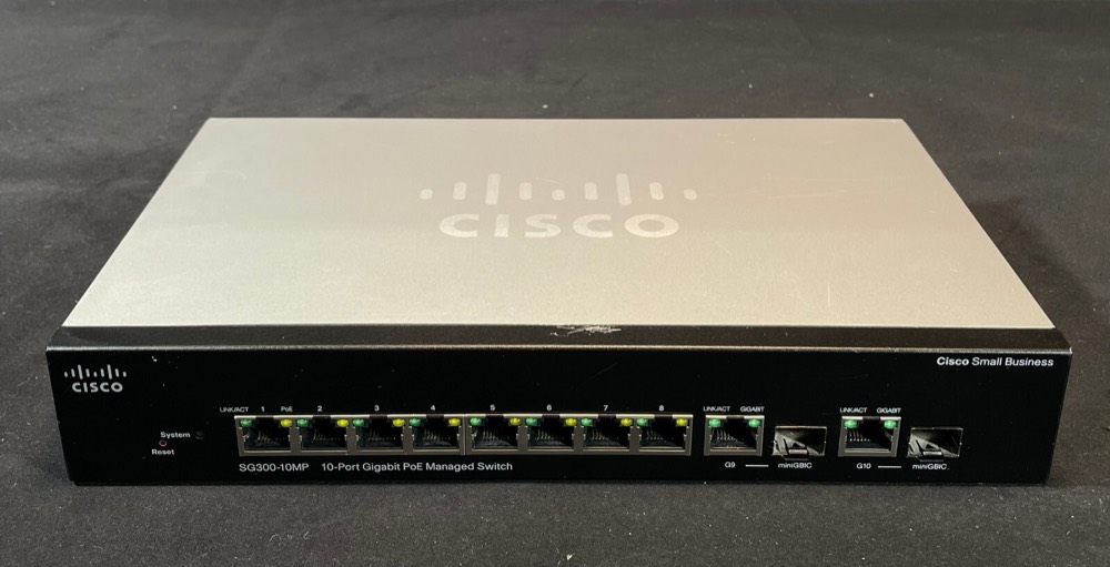 Коммутатор Cisco SG300-10MP-K9 — фото 1