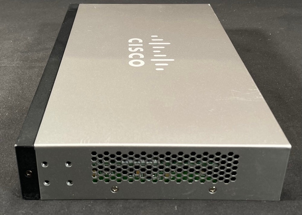 Коммутатор Cisco SG350-10MP — фото 3