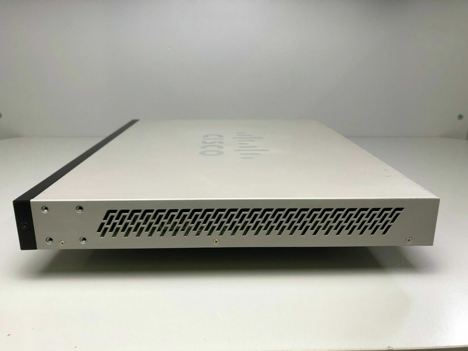 Коммутатор Cisco SG500X-24P-K9 — фото 3
