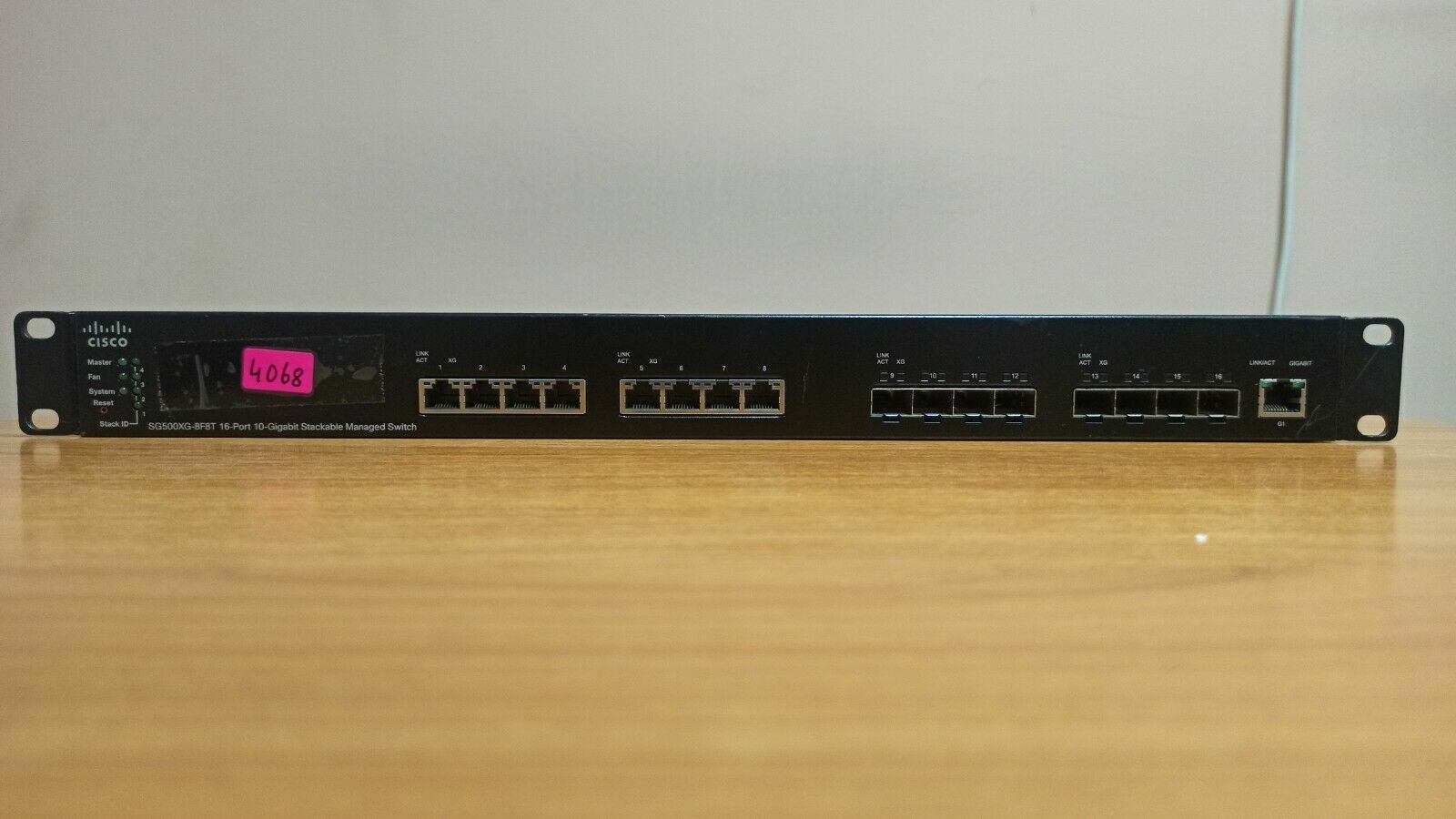 Коммутатор Cisco SG500XG-8F8T-K9 — фото 1