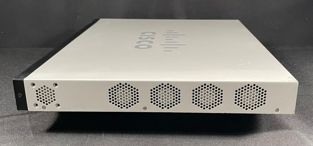 Коммутатор Cisco SG550X-24MP-K9 — фото 3
