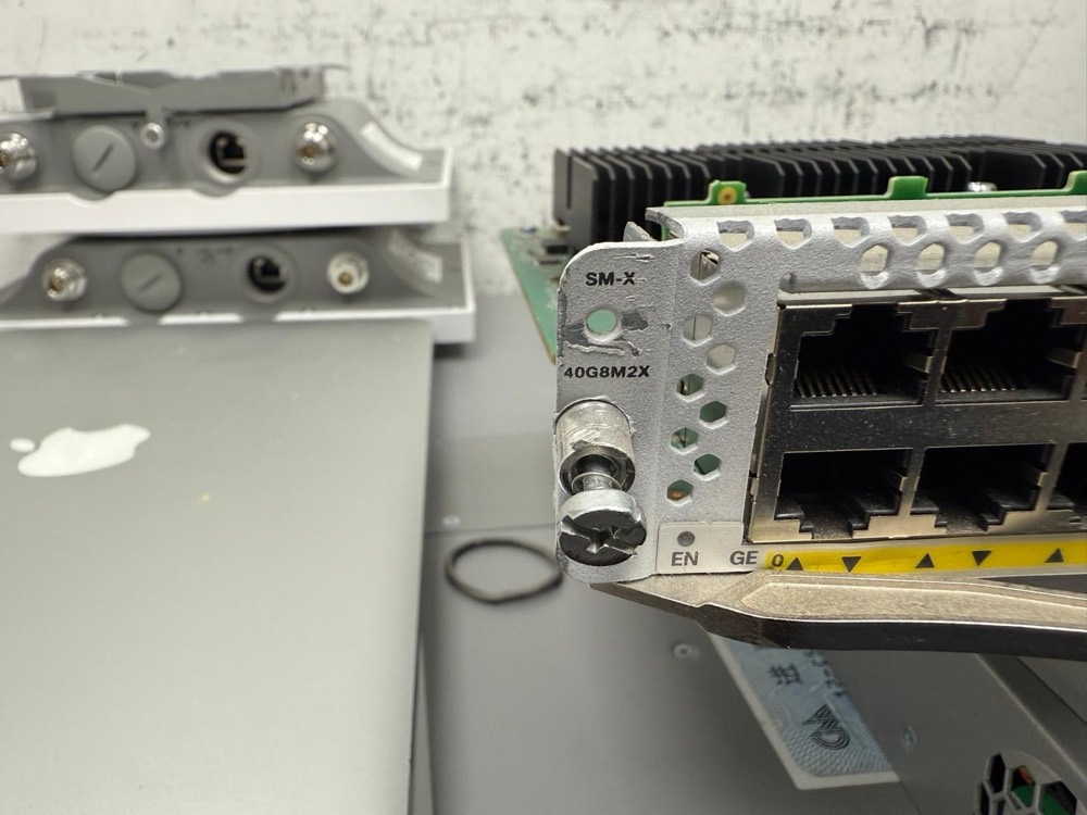 Маршрутизатор Cisco SM-X-40G8M2X — фото 2