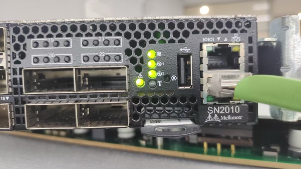 Коммутатор NVIDIA SN2010 — фото 1