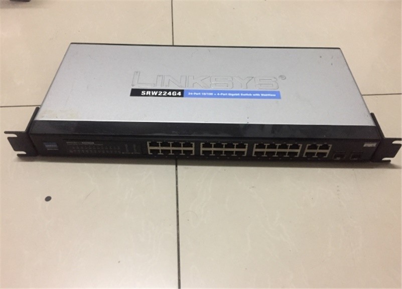 Коммутатор Linksys SRW224G4 — фото 1