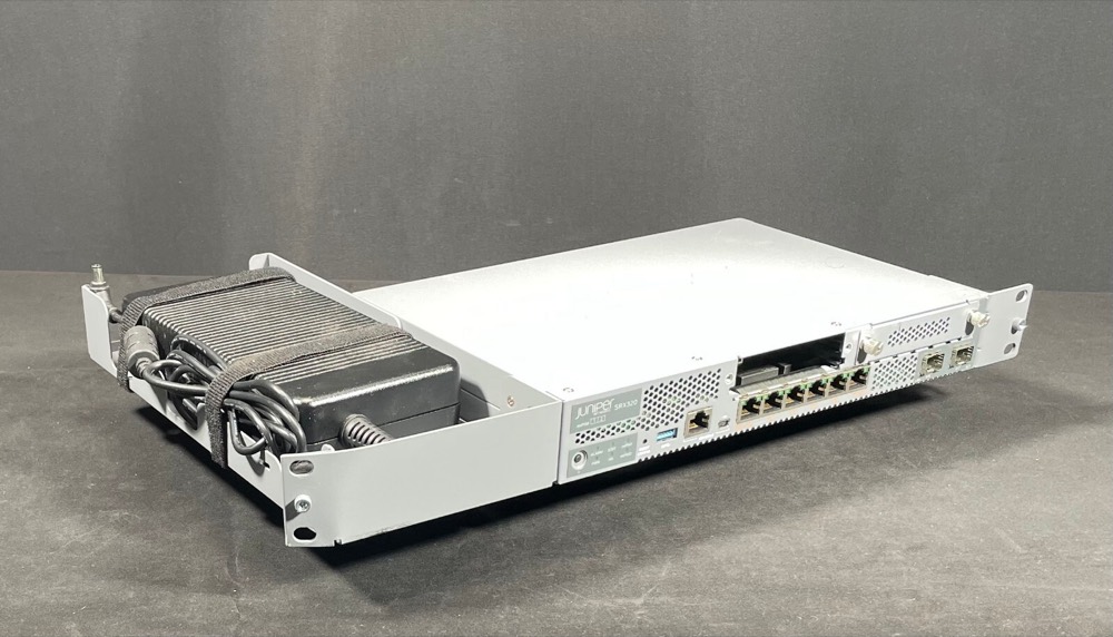 Межсетевой экран Juniper SRX320-POE — фото 2