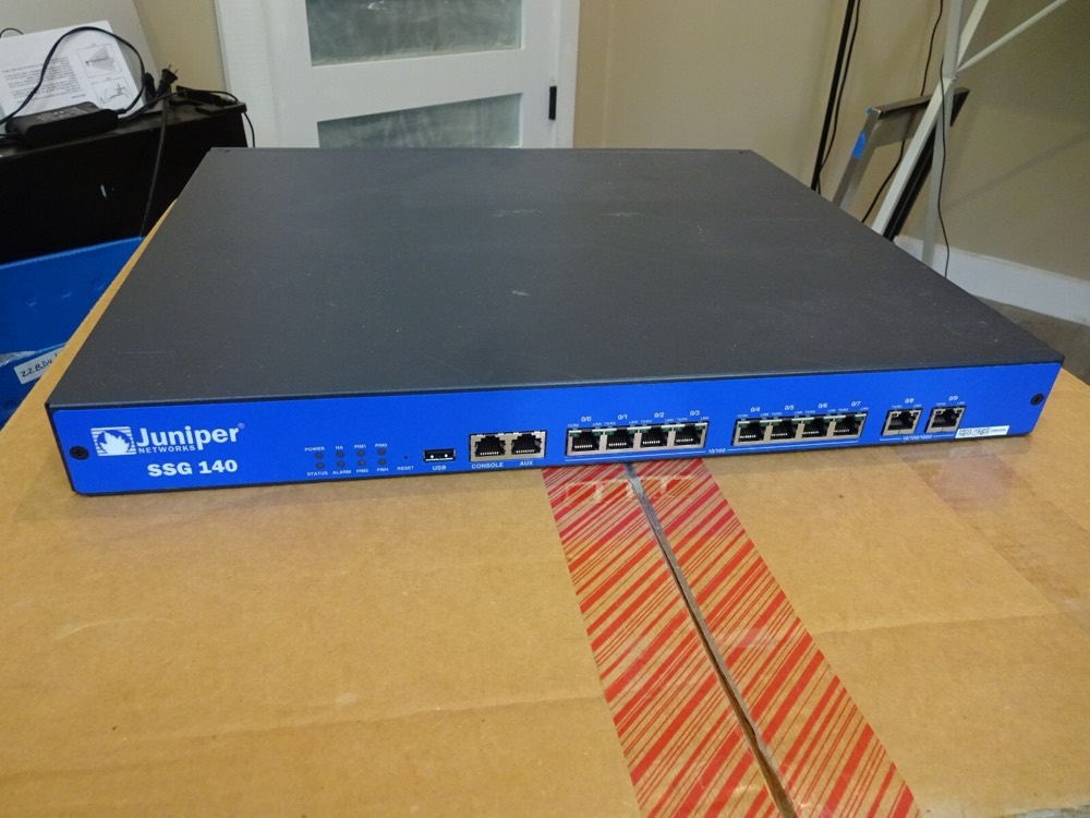 Коммутатор Juniper SSG-140-SH НЕ СБРОШЕН — фото 1
