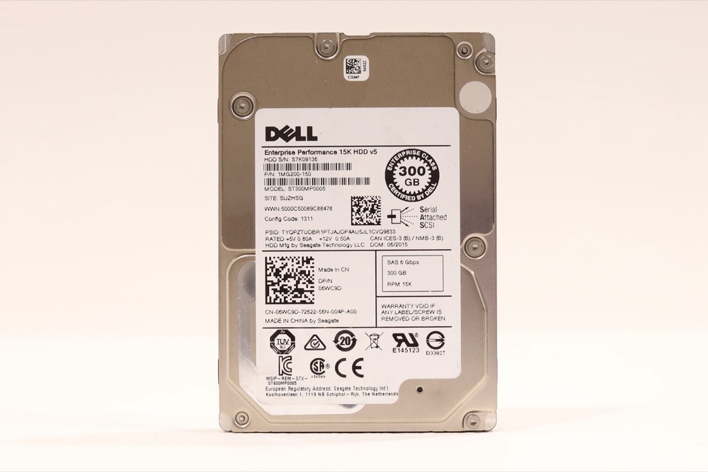 Жёсткий диск Dell ST300MP0005 300GB 2.5" 6Gb/s 15K RPM SAS Hard Drive Dell P/N: 06WC9D Tested — фото 1