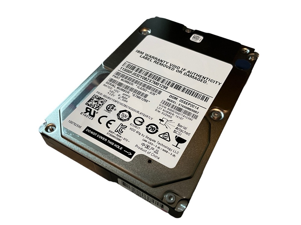 Жёсткий диск ST600MX0082 IBM 00FJ032 1L8202-039 600 GB 15K RPM SAS HDD — фото 1