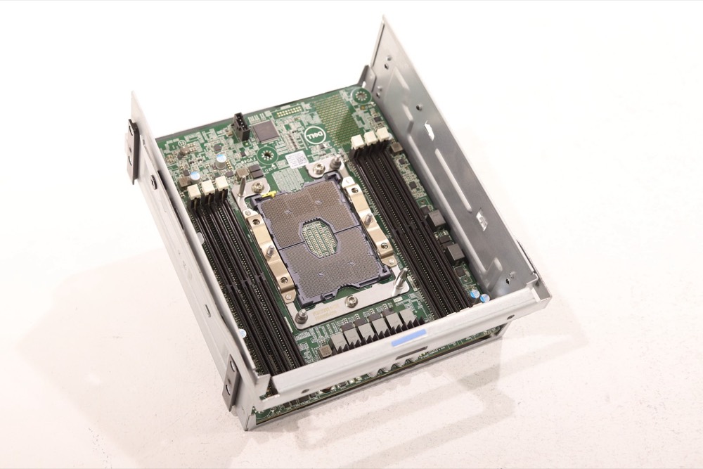 Материнская плата Dell Precision T7820 LGA 3647 Motherboard W/Enclosure Kit Dell P/N:05MCXT 0NHPC2 — фото 1