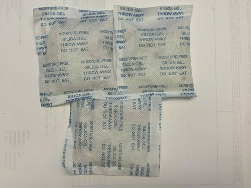 Комплектующая 3 Pack of 40 Gram Silica Gel Moisture Free Absorber Dehumidifier Pack Bag — фото 1