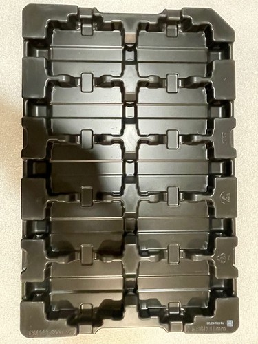SSD-накопитель SSD SAMSUNG 2.5" 7MM SSD DRIVE SHIPPING TRAY KIT FOR 10 DRIVES — фото 1