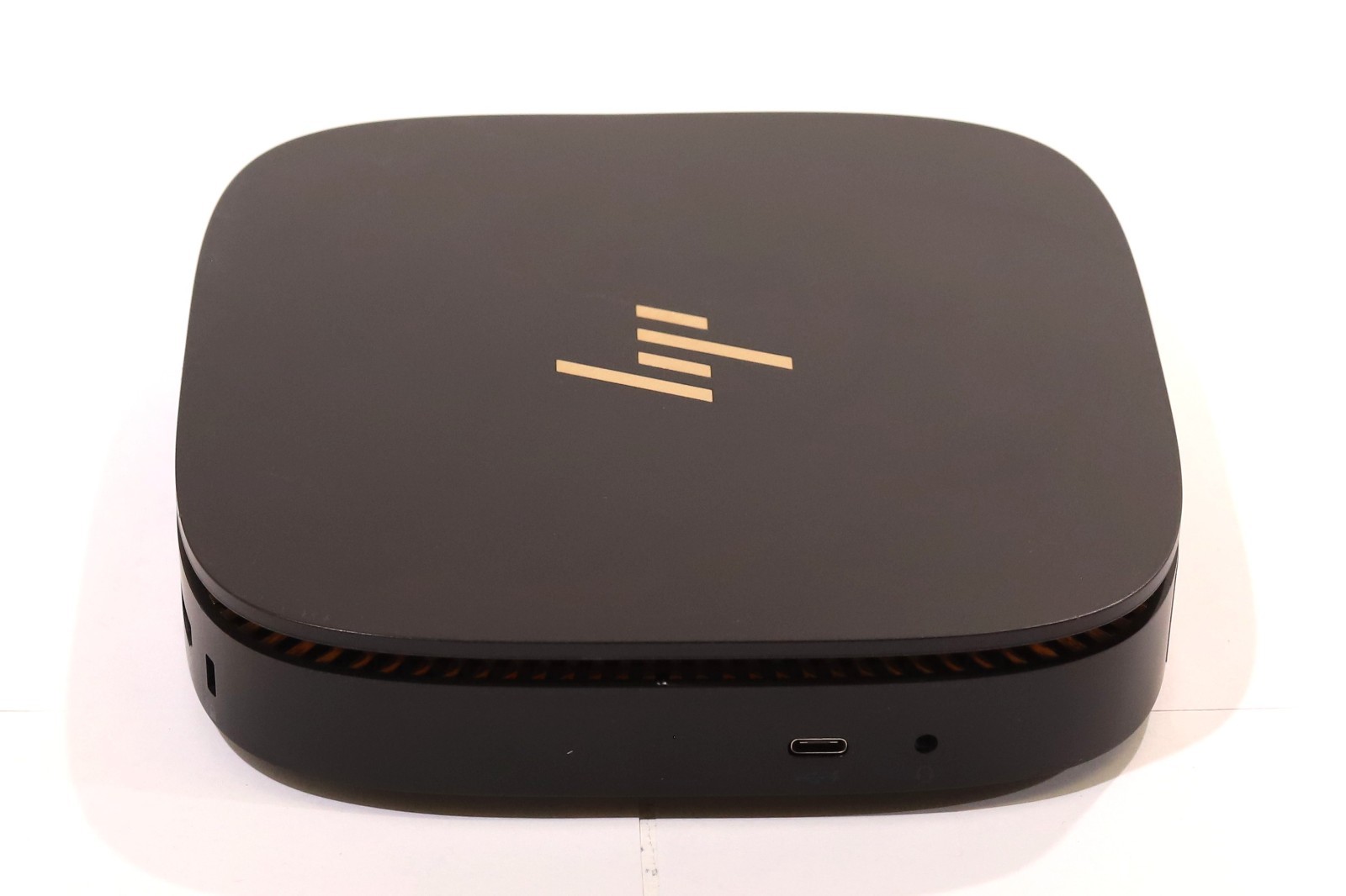 Жёсткий диск HP Elite Slice TPC-IO21-DM Intel Core i5-7500T No RAM/HDD/OS P/N: 5LG87UT#ABA — фото 3