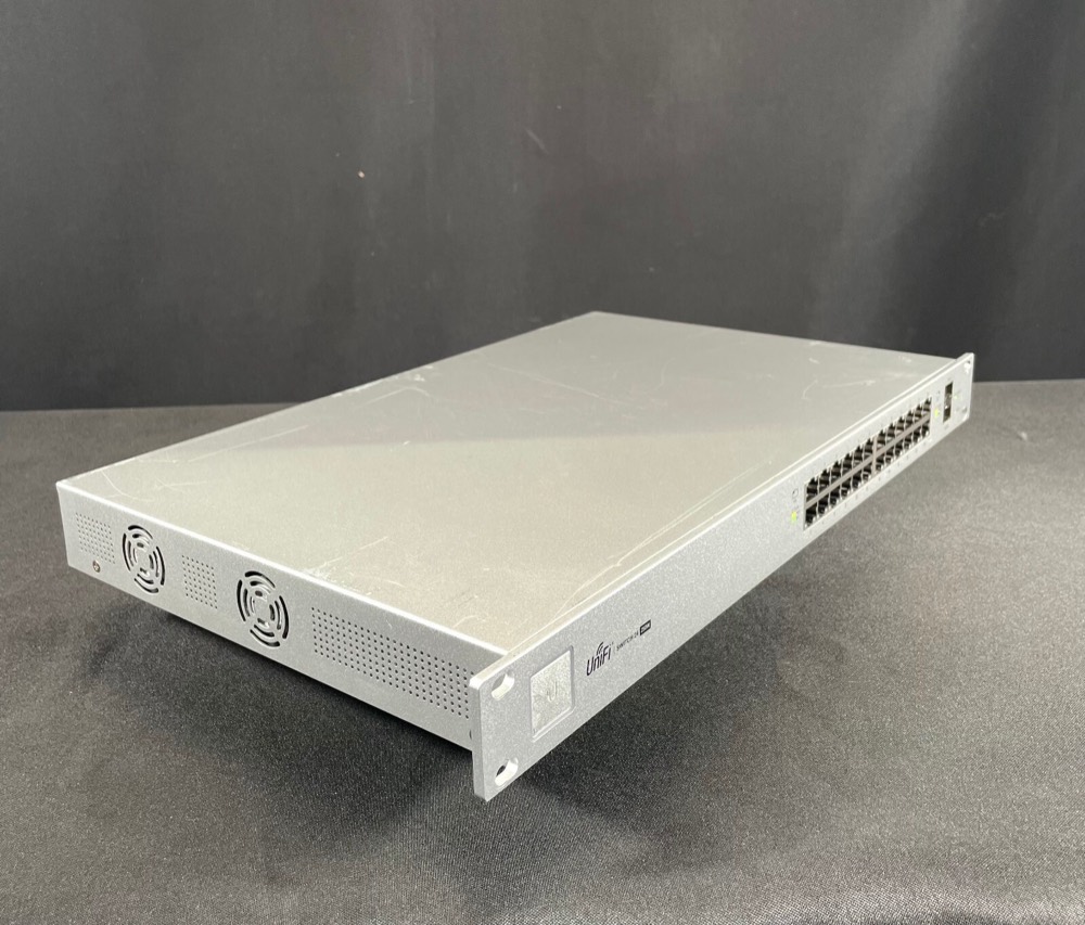 Коммутатор Ubiquiti US-24-250W — фото 2