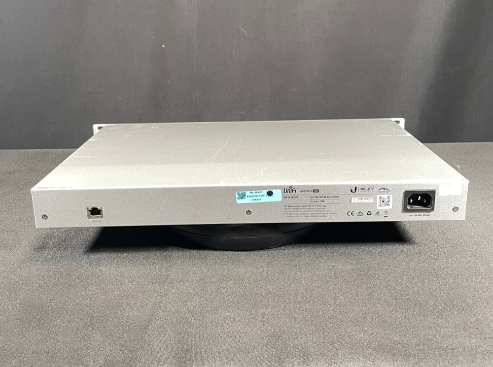 Коммутатор Ubiquiti US-24-250W — фото 3