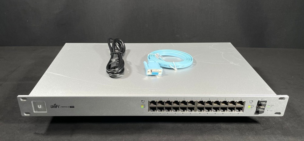 Коммутатор Ubiquiti US-24-500W — фото 1