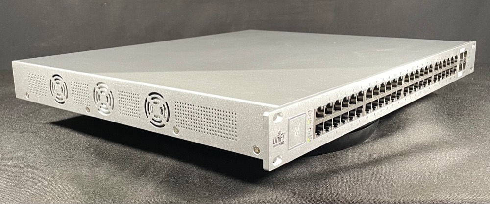 Коммутатор Ubiquiti US-48-750W — фото 2