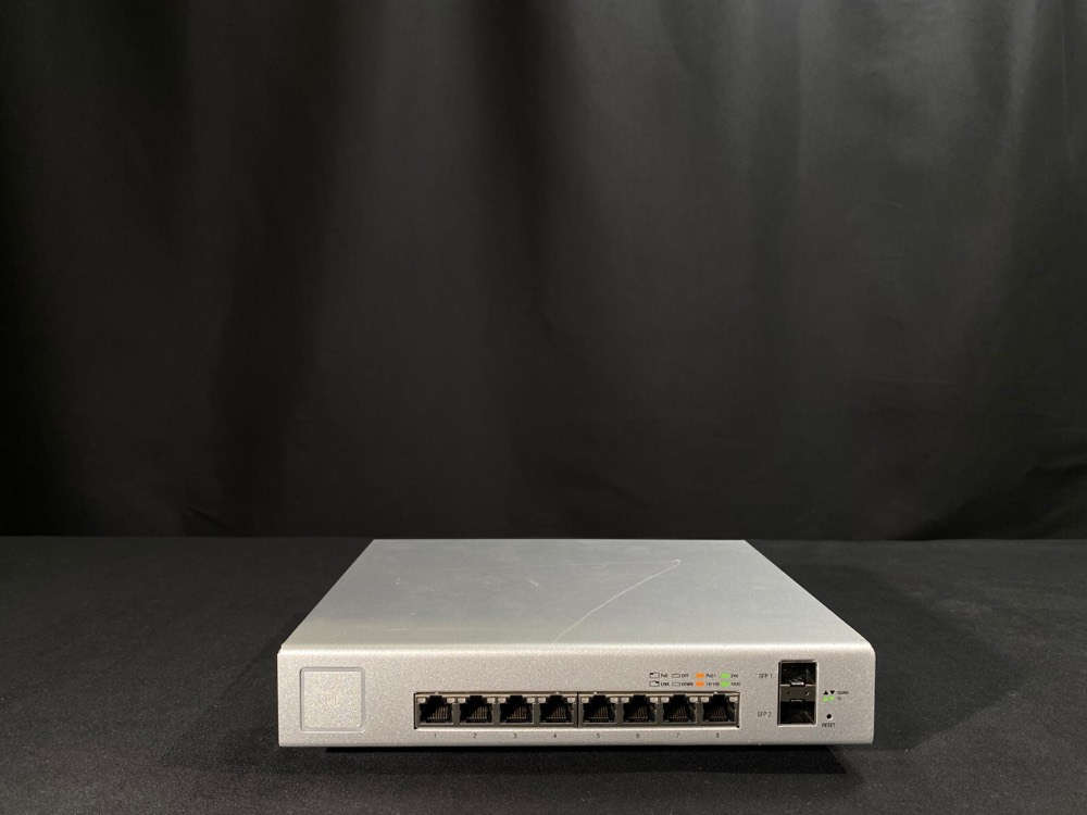 Коммутатор Ubiquiti US-8-150W — фото 1