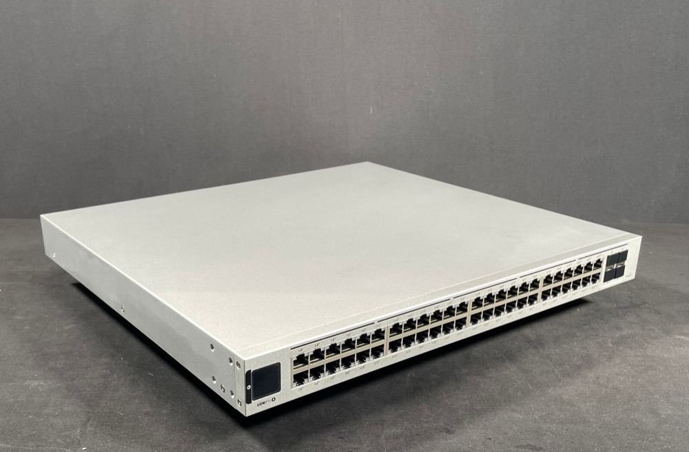 Коммутатор Cisco USW-PRO-48-POE — фото 2