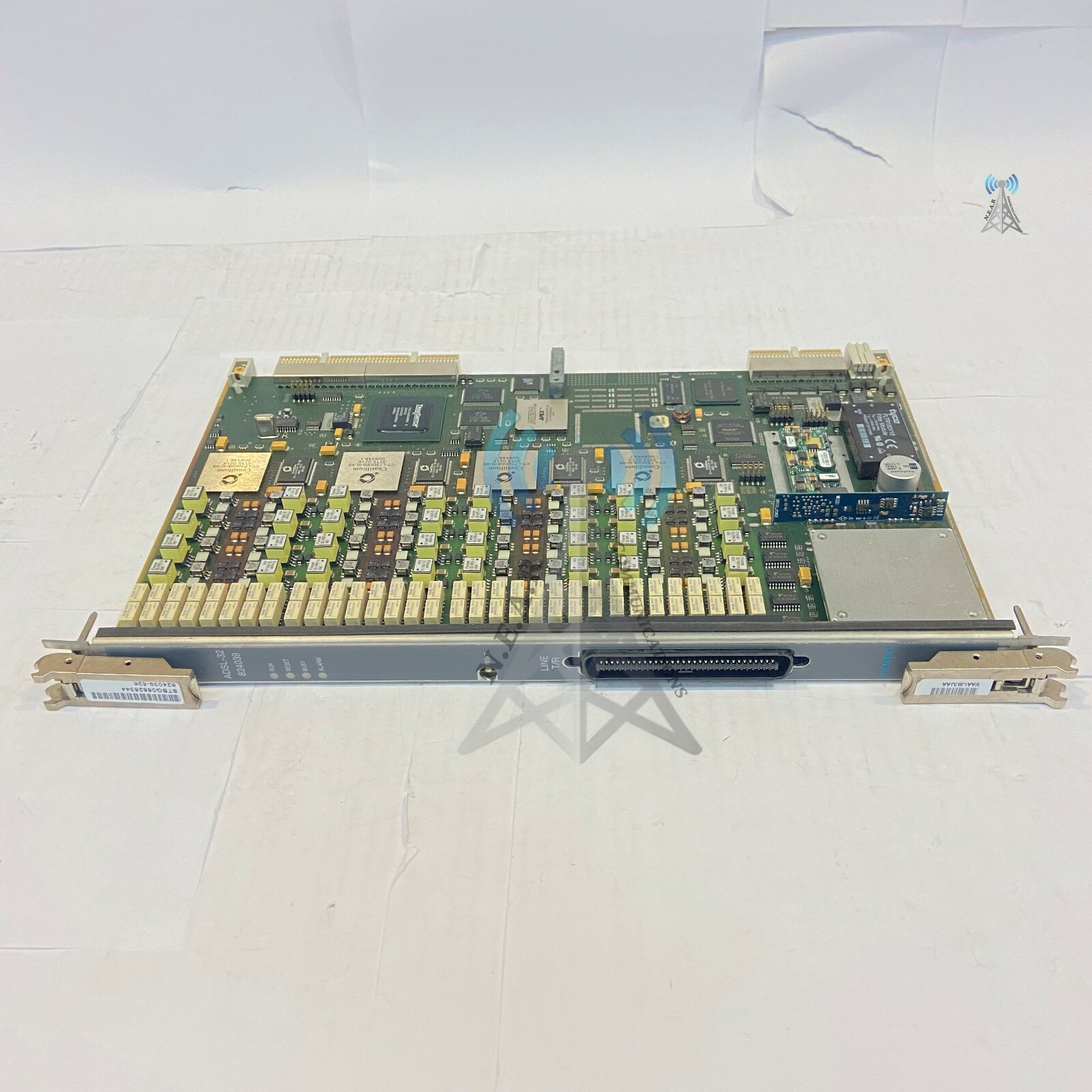 Комплектующее сервера Siemens 824001-526 ACCESSION 32 PORT LINE VAL2US0EAA — фото 1
