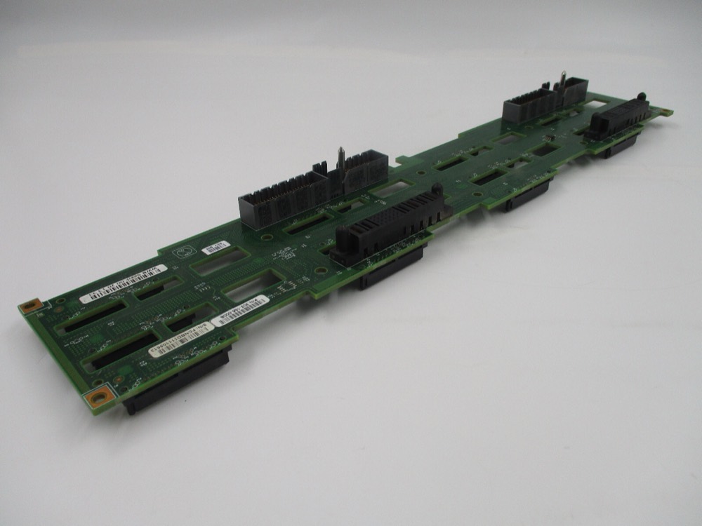 Бэкплейн EMC VNXE3150 EPE Storage Array 12-Slot HDD BackPlane P/N: 303-156-000B Tested — фото 1